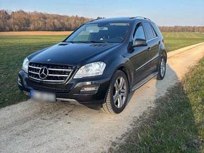 Gebraucht Mercedes 350 314 PS (230 kW) 2010 Schwarz SUV
