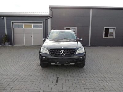 Mercedes ML280