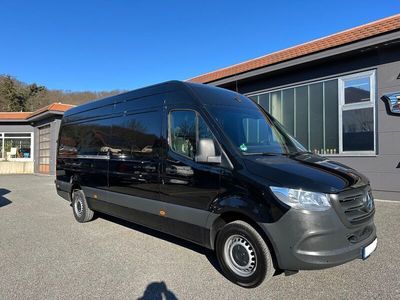 Gebraucht Mercedes Sprinter 170 PS (125 kW) 2023 Tiefschwarz Van
