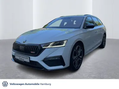 Gebraucht Skoda Octavia RS 245 PS (180 kW) 2022 Moonweiß perleffekt Kombi