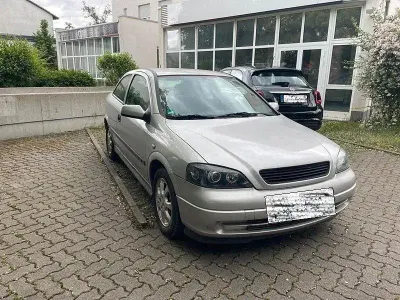 Gebraucht Opel Astra 84 PS (61 kW) 2001 Silber Cabrio