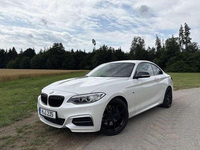 BMW M235