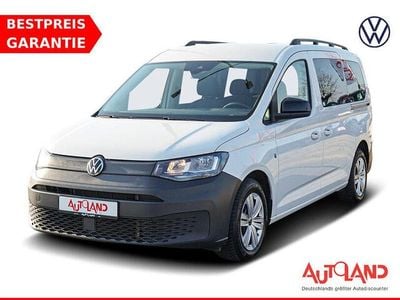 Gebraucht VW Caddy Maxi Basis 122 PS (89 kW) 2022 Candyweiß Van / Kleinbus