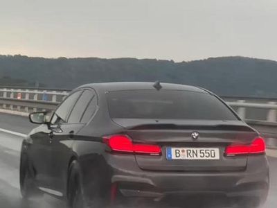 BMW M550