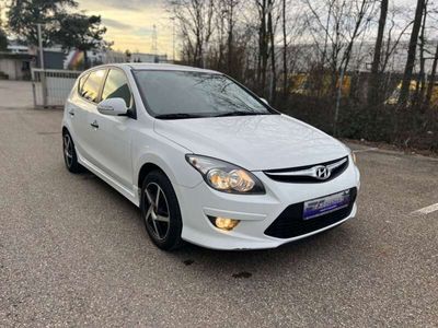 gebraucht Hyundai i30 FIFA WM Edition *TÜV*EURO5*KLIMA*