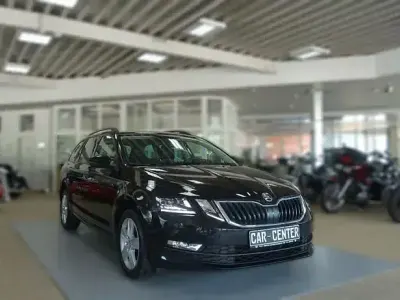 Gebraucht Skoda Octavia Business Line 150 PS (110 kW) 2018 Schwarz Kombi