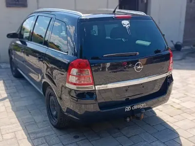 Gebraucht Opel Zafira Sport 140 PS (102 kW) 2008 Schwarz Van / Kleinbus