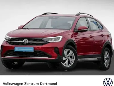 Używany VW Taigo Life 116 KM (85 kW) 2024 Czerwony SUV