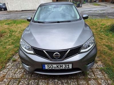 Gebraucht Nissan Pulsar N-Connecta 116 PS (85 kW) 2016 Grau Kleinwagen