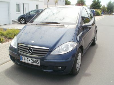 Gebraucht Mercedes A150 129 PS (94 kW) 2004 Blau metallic Kleinwagen