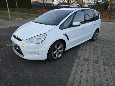 Gebraucht Ford S-MAX Titanium S 175 PS (128 kW) 2010 Weiß Van / Kleinbus