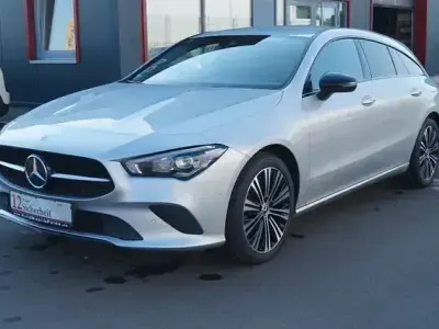 Gebraucht Mercedes CLA200 150 PS (110 kW) 2022 Silber Coupé