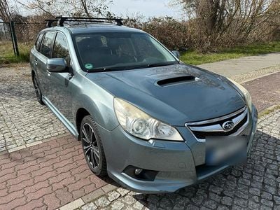 Begagnad Subaru Legacy 150 HK (110 kW) 2010 Grön Kombi