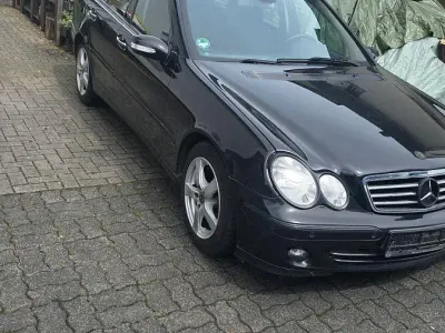 Gebraucht Mercedes C200 Elegance 163 PS (119 kW) 2007 Limousine