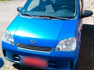 Gebraucht Daihatsu Cuore 54 PS (39 kW) 2004 Blau Kleinwagen