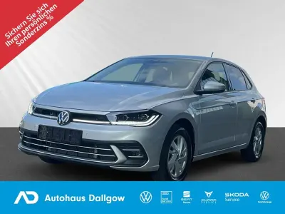Gebraucht VW Polo Style 116 PS (85 kW) 2024 Reflexsilber metallic Limousine