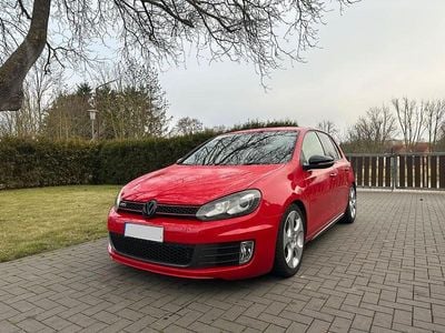 Rot Gebraucht 2011 VW Golf GTI Limousine | 9.200 € (Guter Preis)