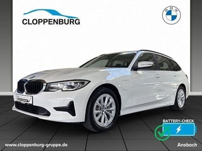 BMW 330e