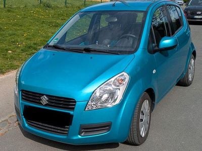 Usado Suzuki Splash 86 HP (63 kW) 2010 Azul Citadino