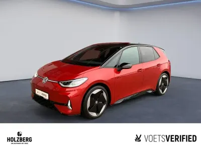 Gebraucht VW ID.3 GTX 210 kW (286 PS) 2025 Kings red metallic Kleinwagen