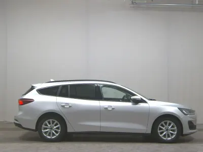 Brugt Ford Focus Cool & Connect 120 HK (88 kW) 2022 Sølv Stationcar