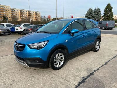 Blau Gebraucht 2018 Opel Crossland SUV | 11.390 € (Guter Preis)