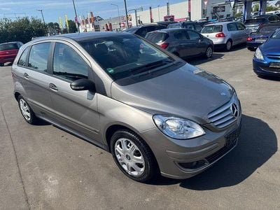 Mercedes B180