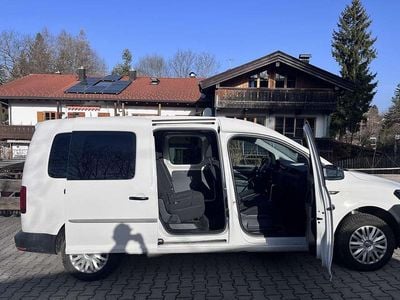 Gebraucht VW Caddy Maxi Conceptline 102 PS (75 kW) 2018 Weiß Van / Kleinbus