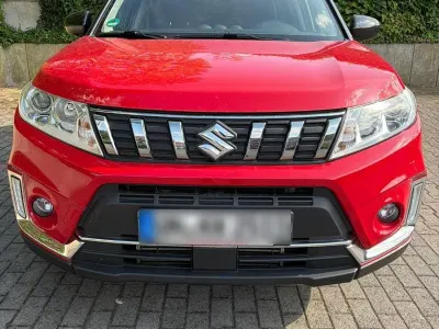 Gebraucht Suzuki Vitara Comfort 140 PS (102 kW) 2019 Rot SUV