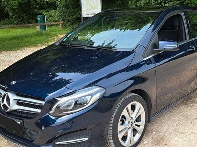 Mercedes B200