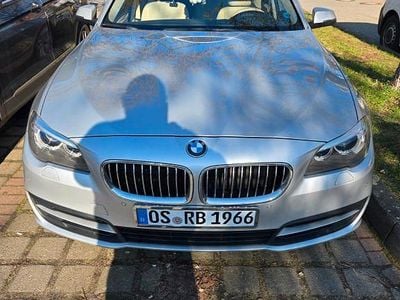 Usado BMW 525 Luxury Line 218 HP (160 kW) 2015 Prateado Carrinha