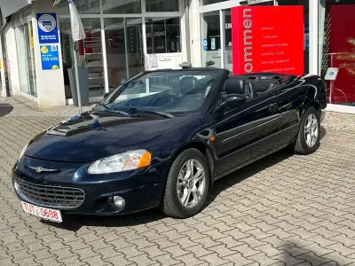 Gebraucht Chrysler Sebring Cabriolet Limited 203 PS (149 kW) 2002 Blau Cabrio