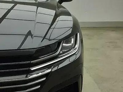 Usata VW Arteon 239 CV (175 kW) 2017 Grigio Utilitaria