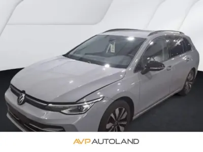 Gebraucht VW Golf VIII Goal 150 PS (110 kW) 2025 Mondsteingrau Kombi
