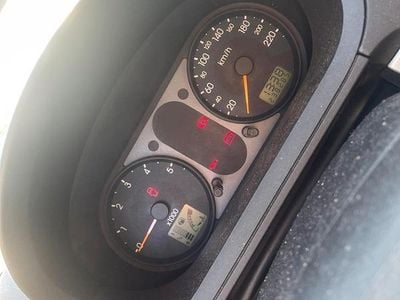 Silber Gebraucht 2003 Ford Fiesta Kleinwagen | 600 € (Guter Preis)