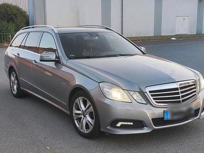Mercedes E220