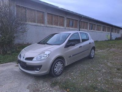 gebraucht Renault Clio Clio1.2 16V Authentique