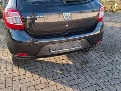 Schwarz Gebraucht 2014 Dacia Sandero Ambiance Limousine | 3.200 € (Fairer Preis)