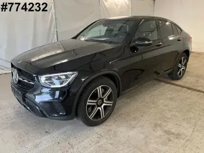 Gebraucht Mercedes GLC300 245 PS (180 kW) 2022 Schwarz  unilack SUV