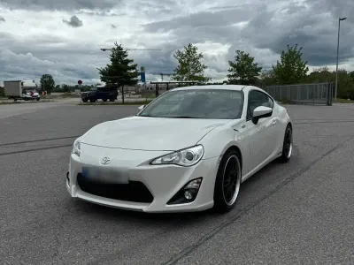 Gebraucht Toyota GT86 GT 200 PS (147 kW) 2016 Weiß Coupé