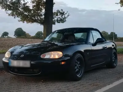 Gebraucht Mazda MX5 110 PS (80 kW) 2000 Schwarz Cabrio