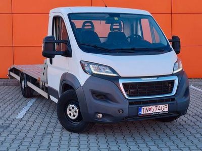 Gebraucht Peugeot Boxer 163 PS (119 kW) 2016 Weiß Van