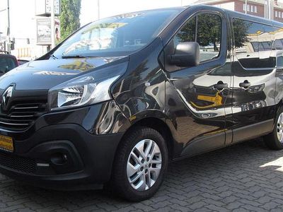 Schwarz Gebraucht 2019 Renault Trafic Komfort Van / Kleinbus | 23.681 €