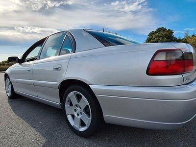 Opel Omega