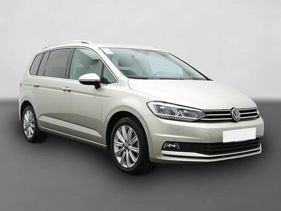 Gebraucht VW Touran Highline 150 PS (110 kW) 2024 Silber Van / Kleinbus