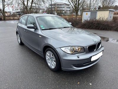 Gebraucht BMW 118 Sport Line 143 PS (105 kW) 2008 Grau Kleinwagen