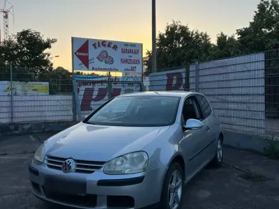 Gebraucht VW Golf 2005 Silber Coupé
