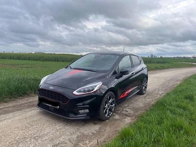 Begagnad Ford Fiesta ST-Line 101 HK (74 kW) 2019 Svart Halvkombi