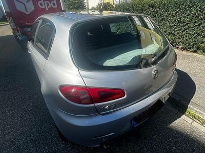Alfa Romeo 147