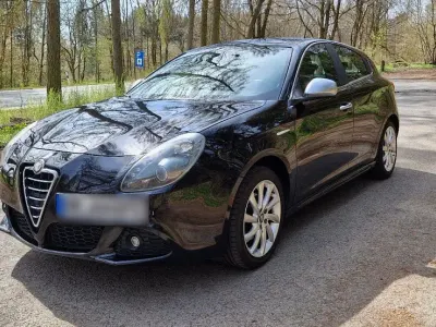 Occasion Alfa Romeo Giulietta Turismo 170 ch (125 kW) 2011 Noir Citadine